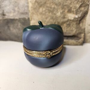 Vtg Blue Apple/Plum Hinged Jewelry Trinket Box Small Fruit Cottage MCM Farmhouse